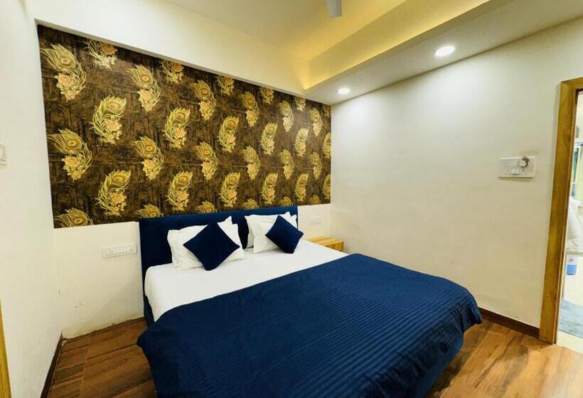 Hotell Shree Mahakal Krapa