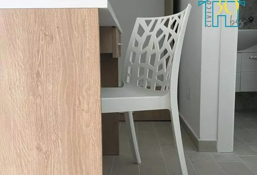 Majatalo Civico 30 Bis