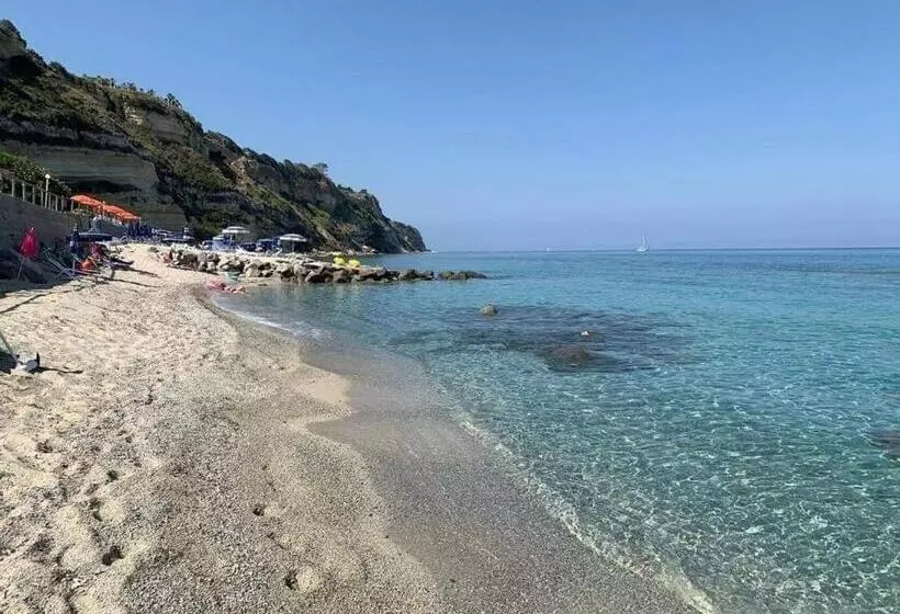 Majatalo Civico 30 Bis