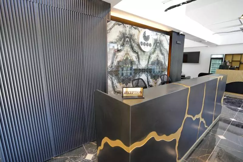 Hotelli Shelton Airport