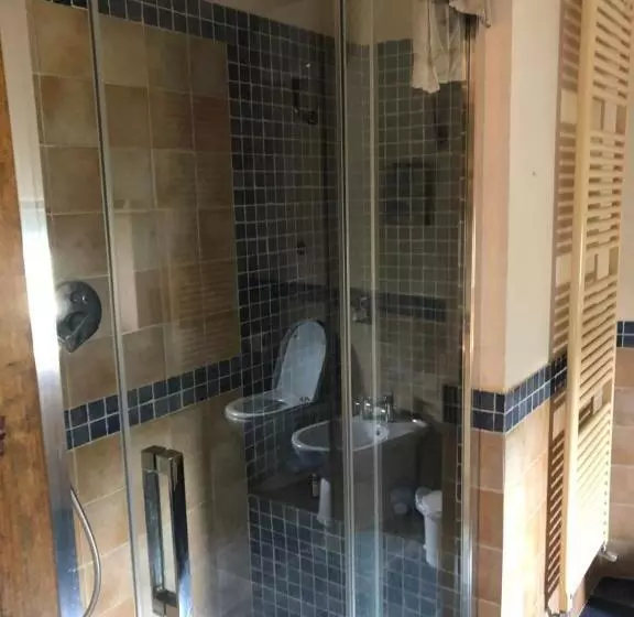 Aamiaismajoitus (B&B) Agriturismo Podere Querceto