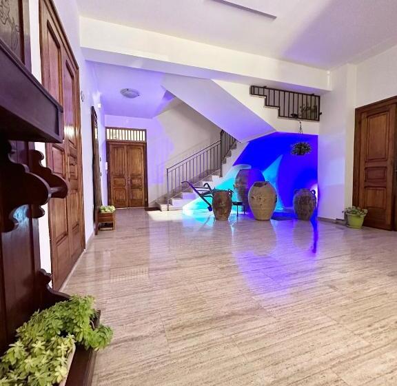 مبيت وإفطار Normanni 28   Private And Guest House