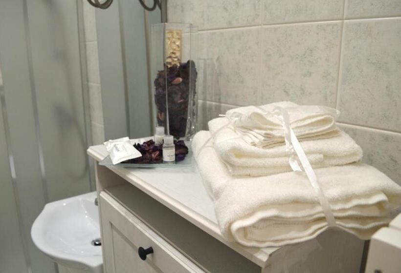 مبيت وإفطار Normanni 28   Private And Guest House