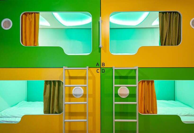 Green Cube Capsule Hostel
