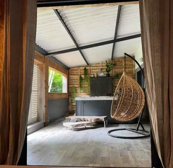 Hotelli Les Chambres De Marc