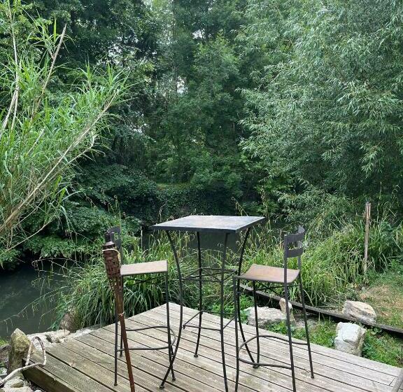 Отель Les Chambres De Marc