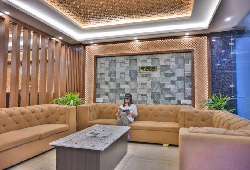 Hotell Treebo Royal Park   7 Km From Dal Lake