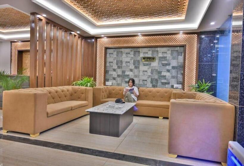 Hotell Treebo Royal Park   7 Km From Dal Lake