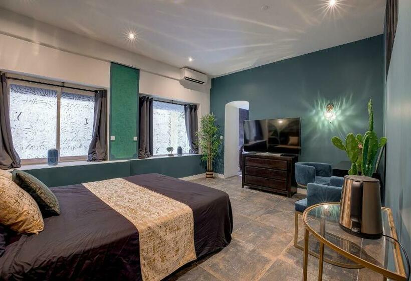 Jacuzzi, Mer 3 Min, B&b