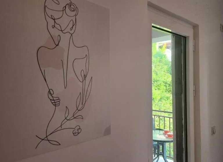 پانسیون Bela Kuća Studio Apartments Na Korak Do Mora A Step To The Sea