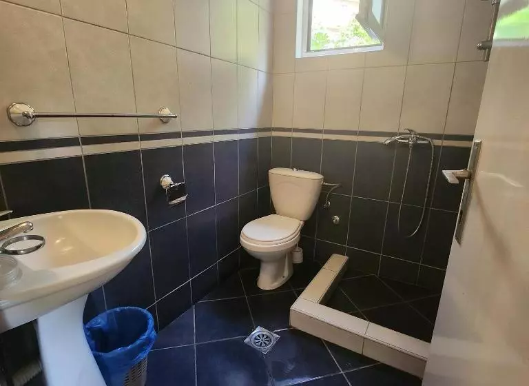 پانسیون Bela Kuća Studio Apartments Na Korak Do Mora A Step To The Sea