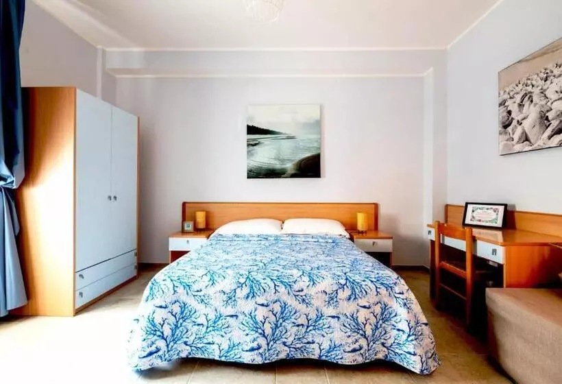 Majatalo Appartamenti Riva Vieste Suites