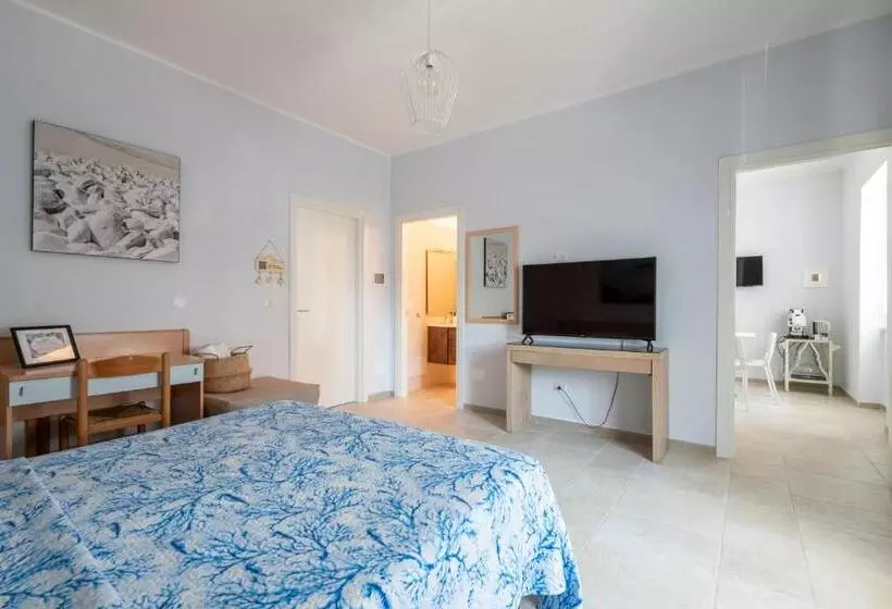 Majatalo Appartamenti Riva Vieste Suites