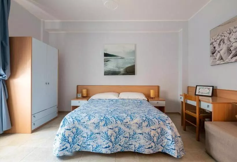 Majatalo Appartamenti Riva Vieste Suites