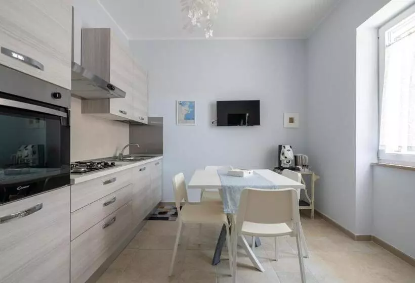 Majatalo Appartamenti Riva Vieste Suites