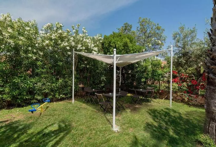 Majatalo Rooms Tavolara