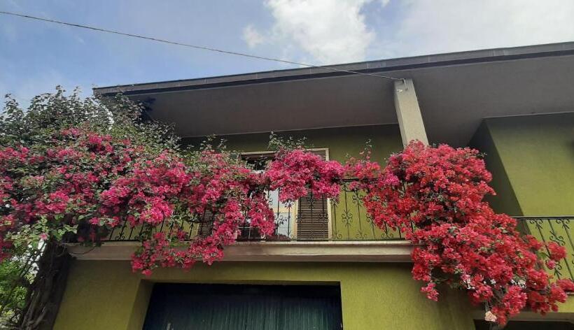 ペンション Sa Prenda E Oro