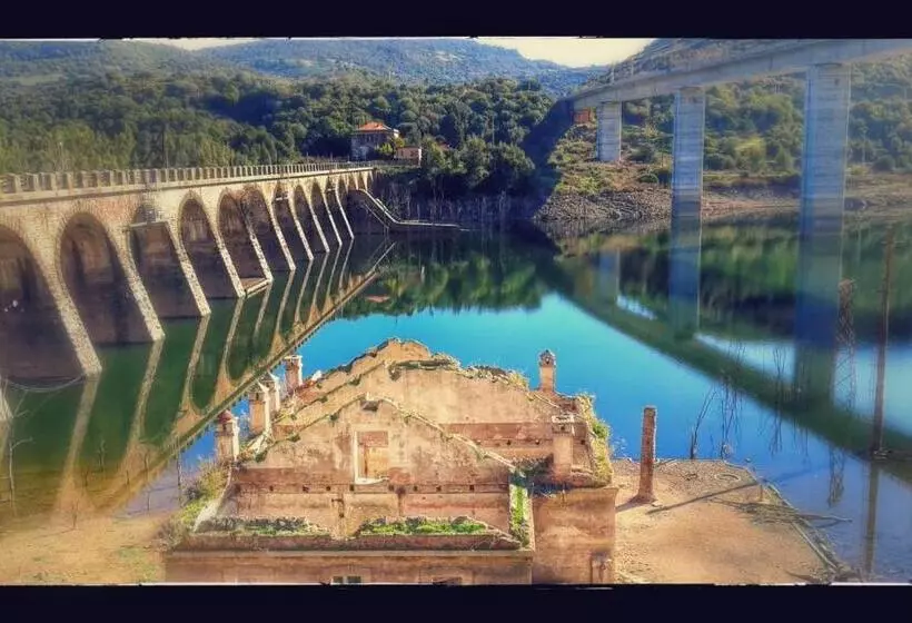 ペンション Sa Prenda E Oro