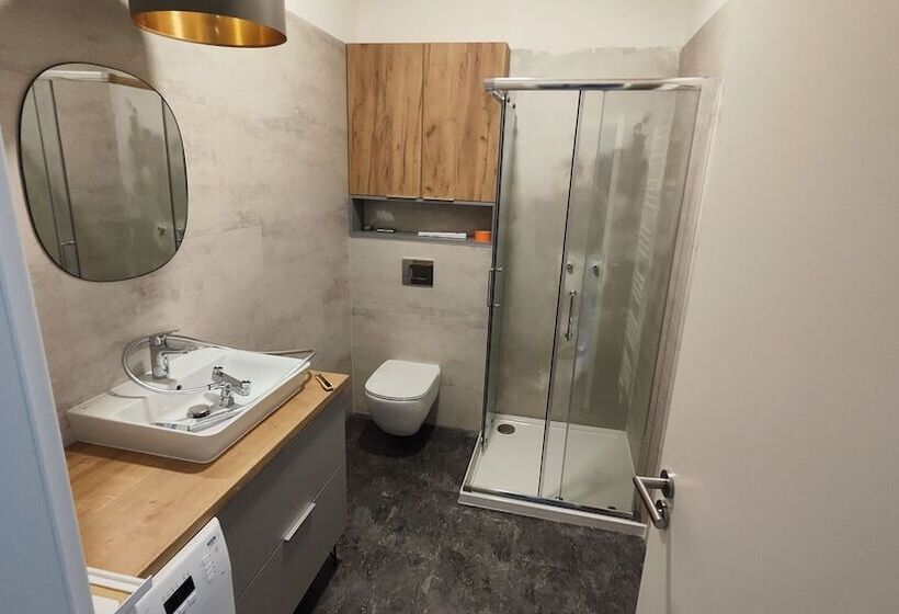 Dohnanyi Villa By Chors