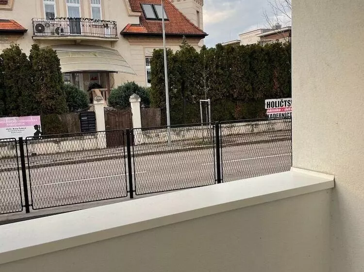 Dohnanyi Villa By Chors