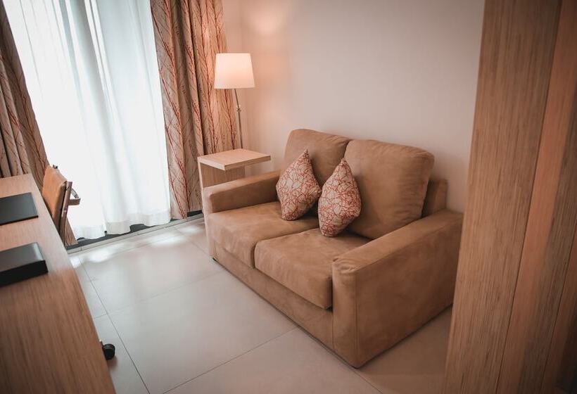 Отель Platinum Cocotiers