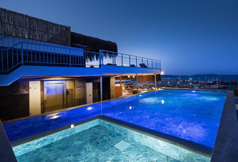 ホテル Ma Si Urla