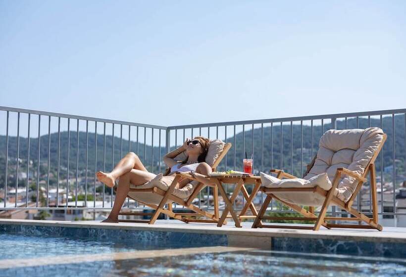 ホテル Ma Si Urla