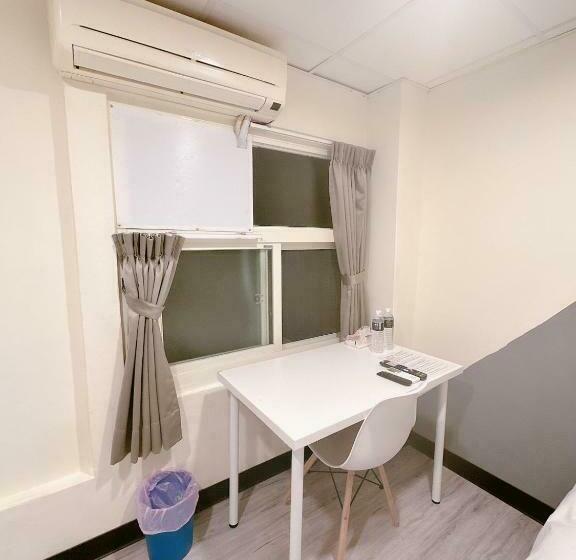 هاستل 新獅城商務旅館new Lion City