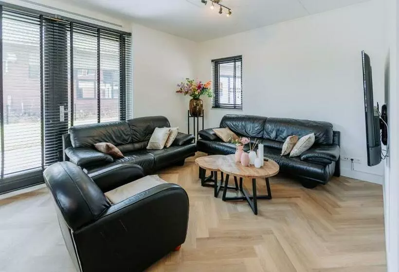 هاستل Dutch Design Villa With 6 Luxurious Bedrooms