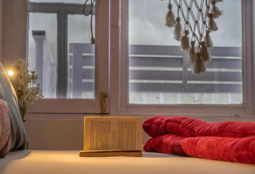 הוסטל Grease Moto Club Khangsar, Sissu