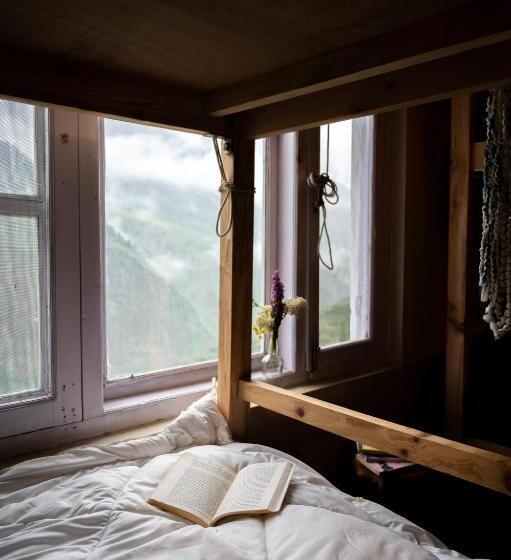 הוסטל Grease Moto Club Khangsar, Sissu