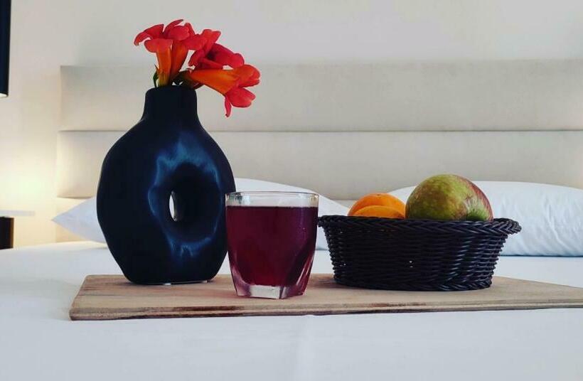 تختخواب و صبحانه Villa Tonia