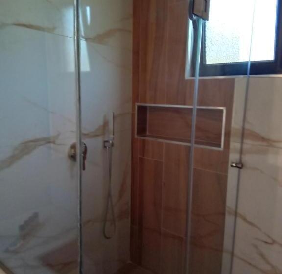 تختخواب و صبحانه Villa Tonia