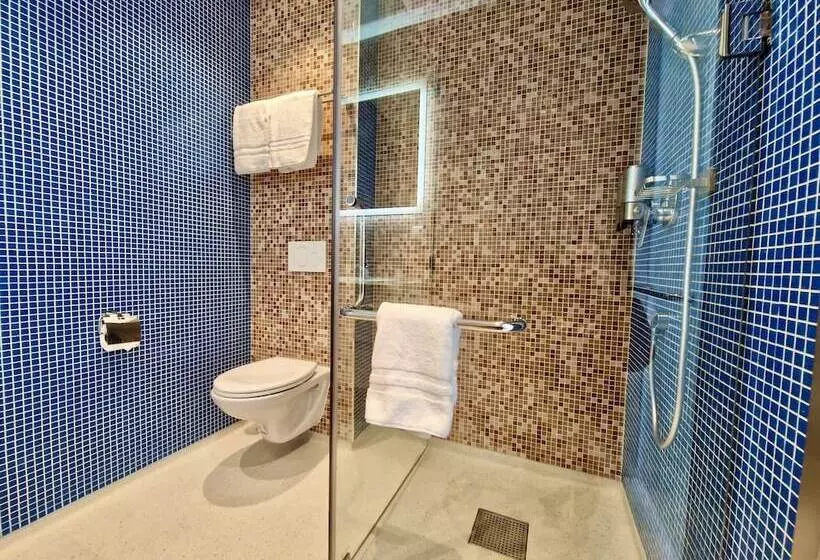 Chassé Hotel Residency