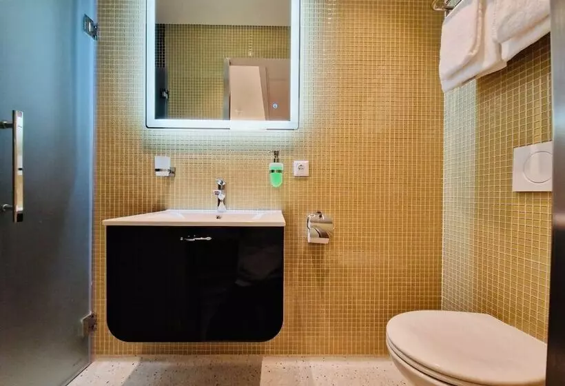 Chassé Hotel Residency