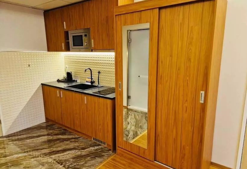 Chassé Hotel Residency