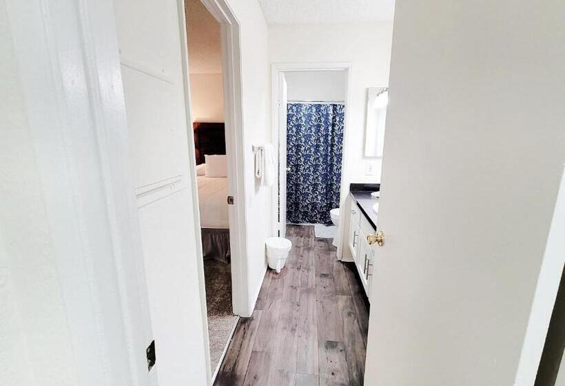 Disney Fullerton Homes And Lofts