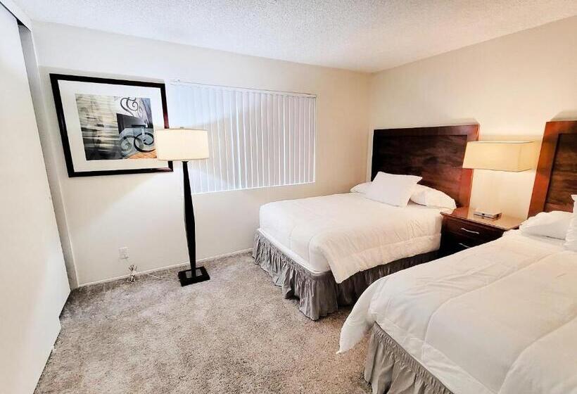 Disney Fullerton Homes And Lofts