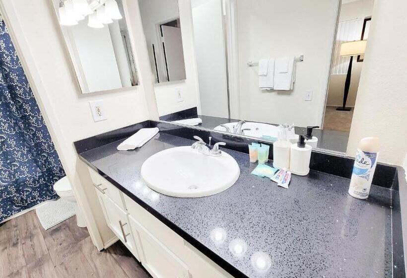 Disney Fullerton Homes And Lofts