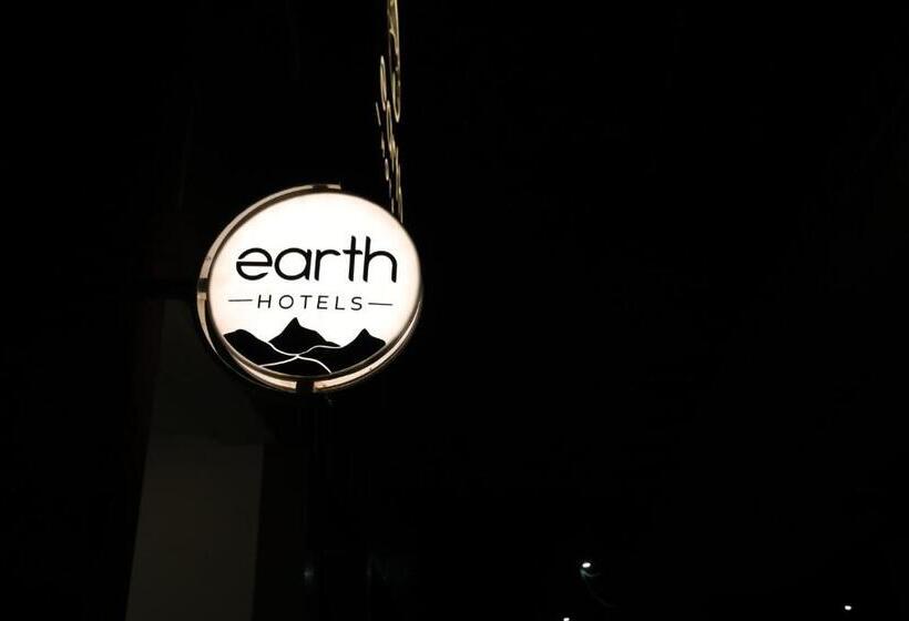 Earth Hotels