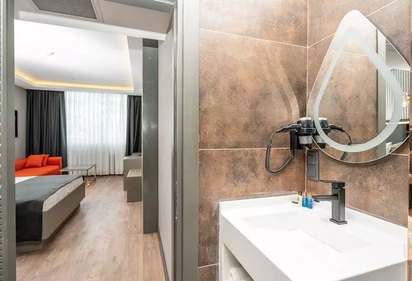 ホテル 216 Ruby Suite