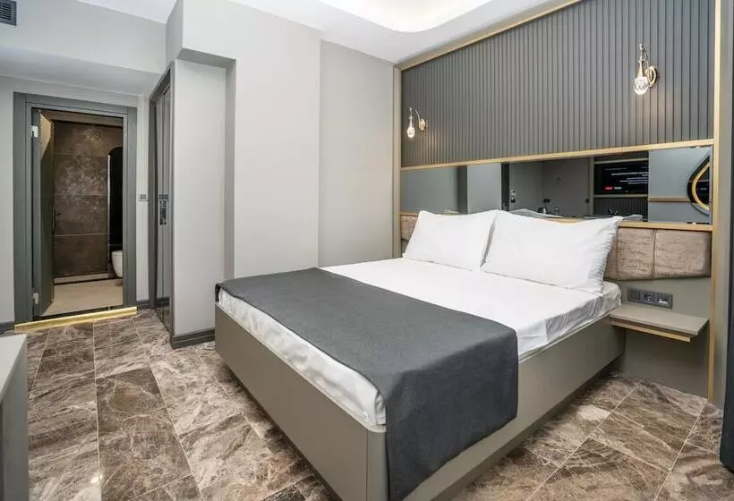 ホテル 216 Ruby Suite