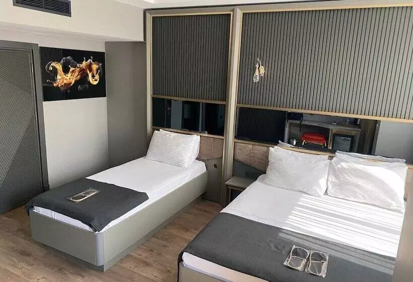 ホテル 216 Ruby Suite