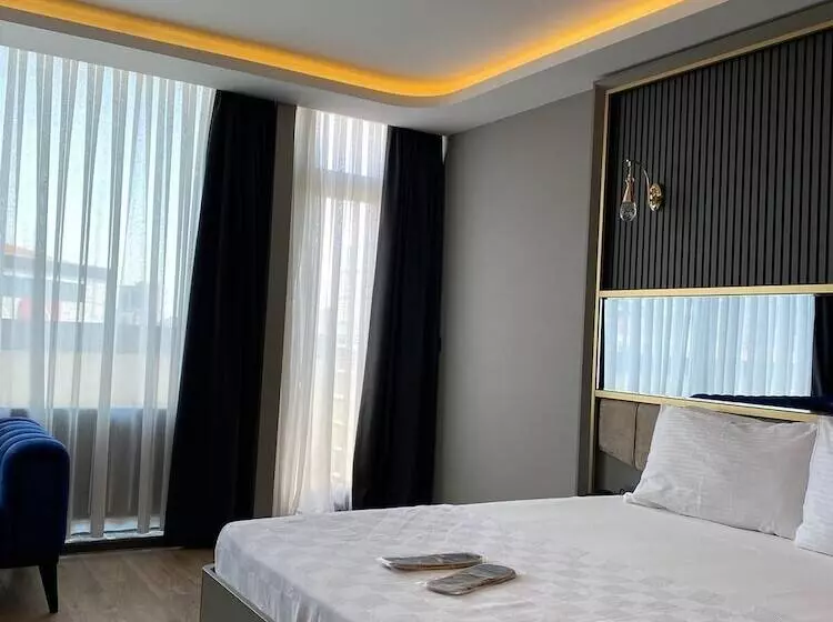 ホテル 216 Ruby Suite