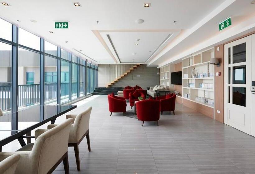 فندق Citiresort @sea Sriracha