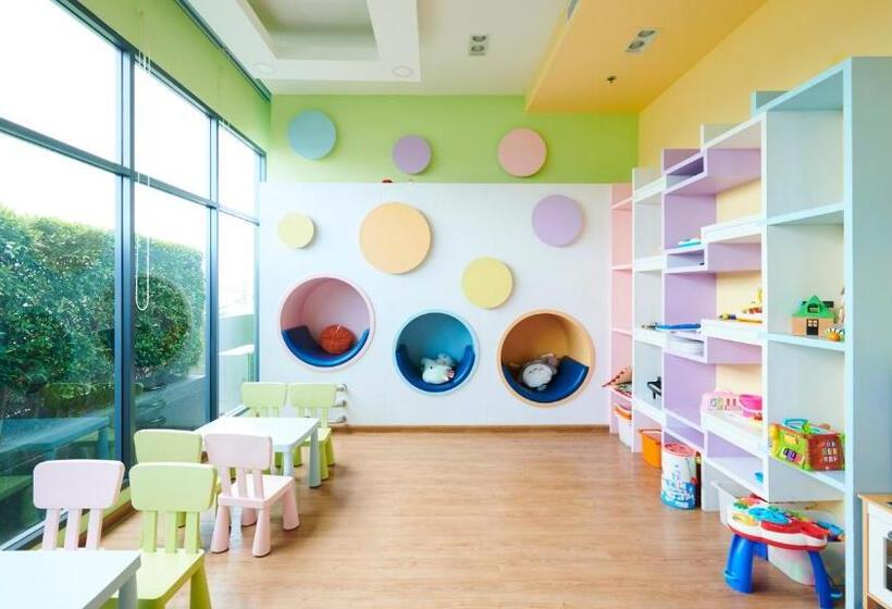 فندق Citiresort @sea Sriracha