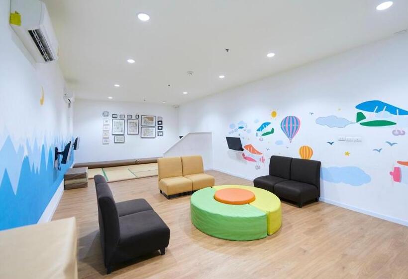 فندق Citiresort @sea Sriracha