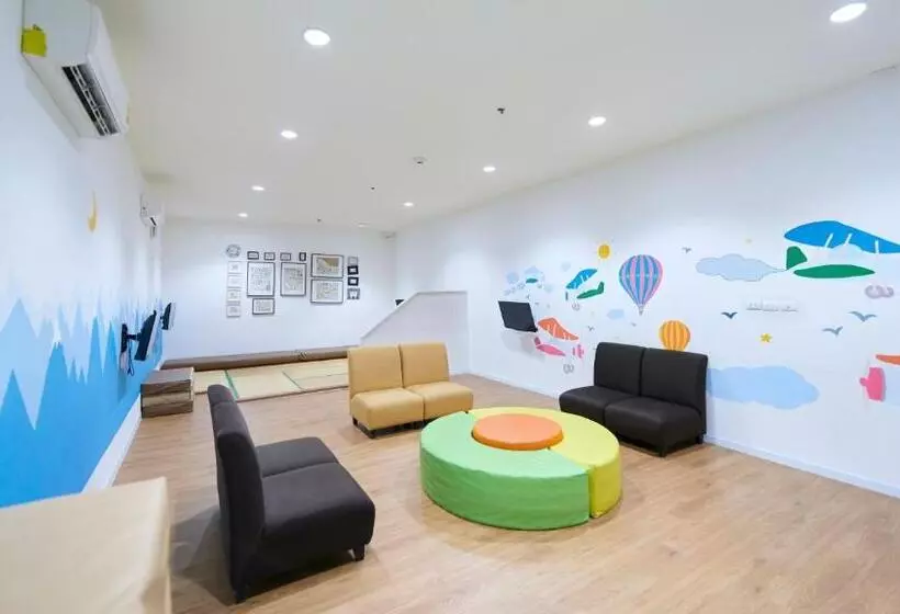 Hotelli Citiresort @sea Sriracha