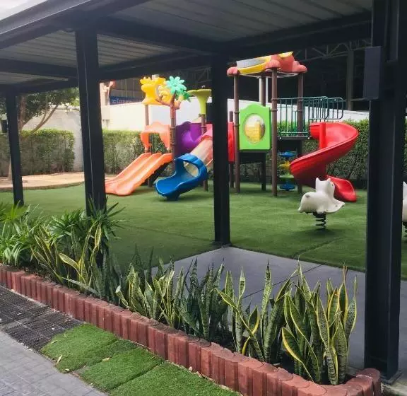 Hotelli Citiresort @sea Sriracha