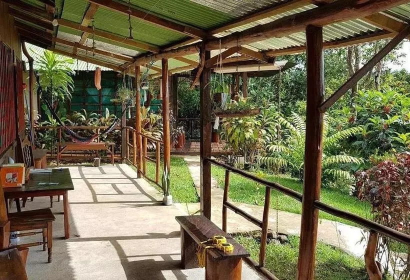 Hotelli Vista Alta Ecolodge Bahia Drake